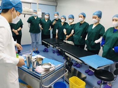 如何选择优质的微整学校？技术咨询指南